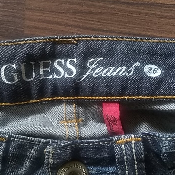 GUESS RIPPED JEANS - Picture 12 of 12